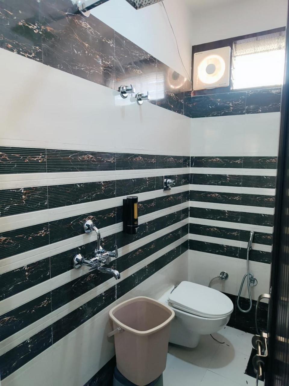 Nandi Retreat Homestay Varanasi Exterior photo